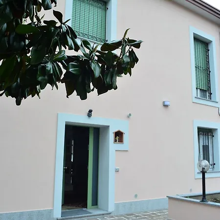 Couette-café La Scala 4*